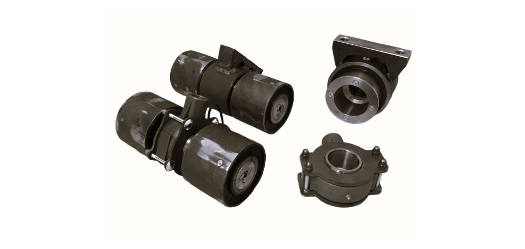 Industrielle metallische Rohrkupplungen, robust, in verschiedenen Formen.